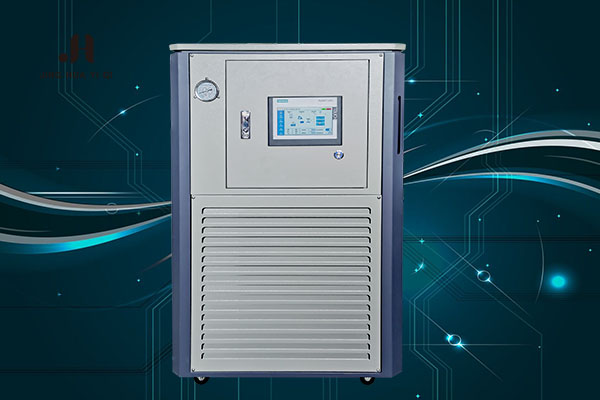 加熱制冷循環(huán)一體機(jī)采用的串級(jí)控制系統(tǒng)都具備那些特點(diǎn)和作用